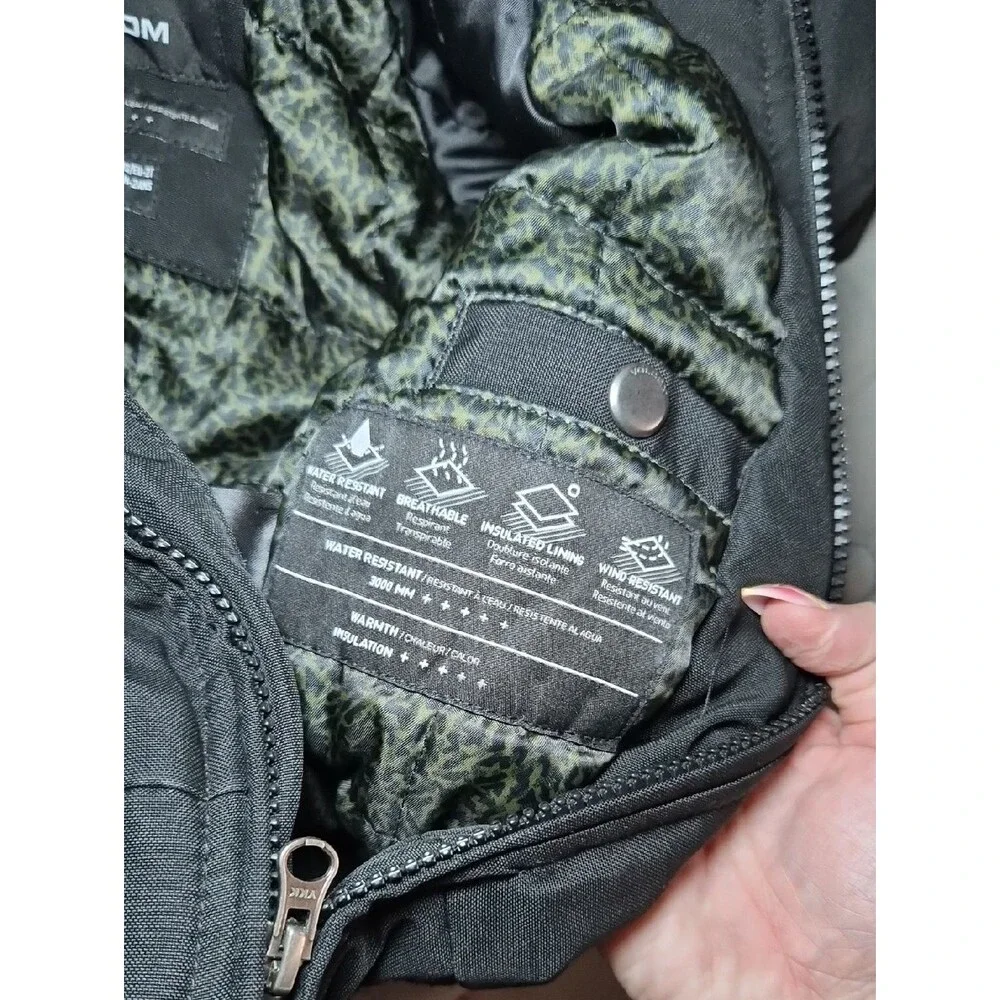Volcom Black Hooded Jacket with Faux Fur Lining 2T